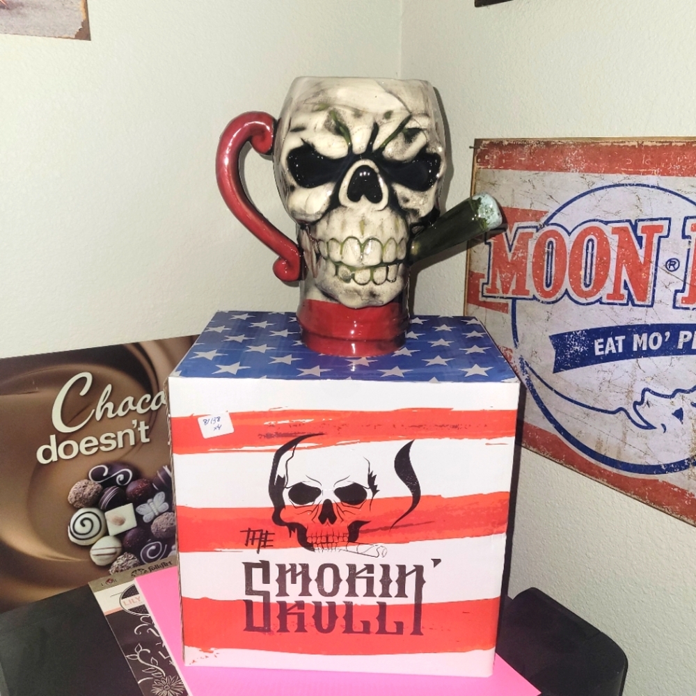 Skull Mug Collectible Gothic Decor Skull Smoking NIB 50oz.